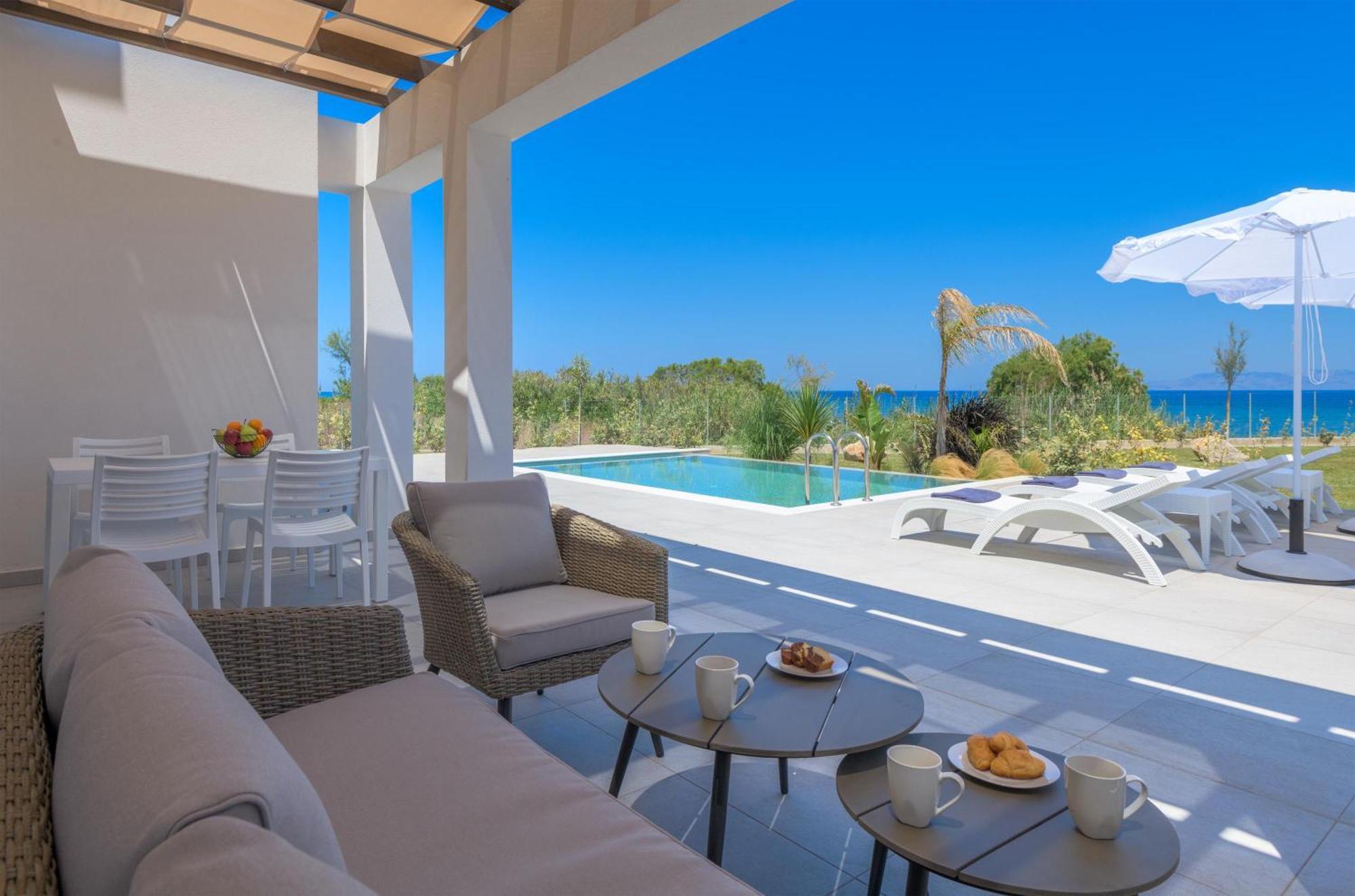 Panaxia Villa *