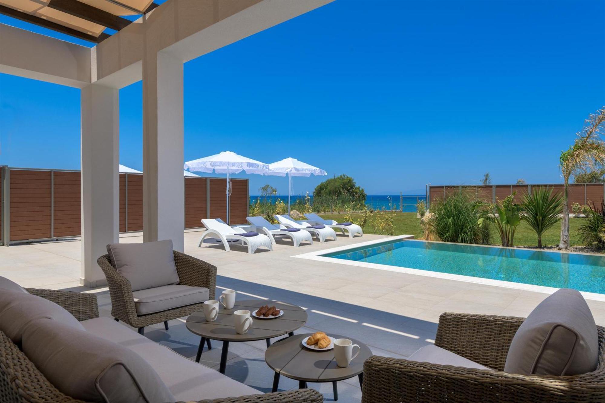 Panaxia Villa *